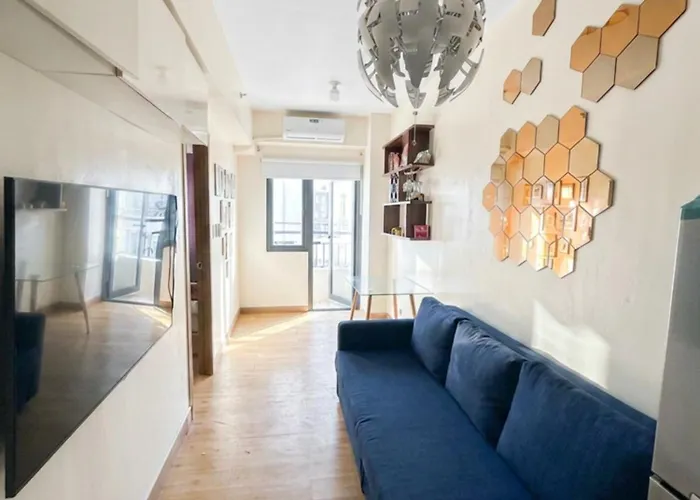 Happy Hive - 1 Bedroom Unit